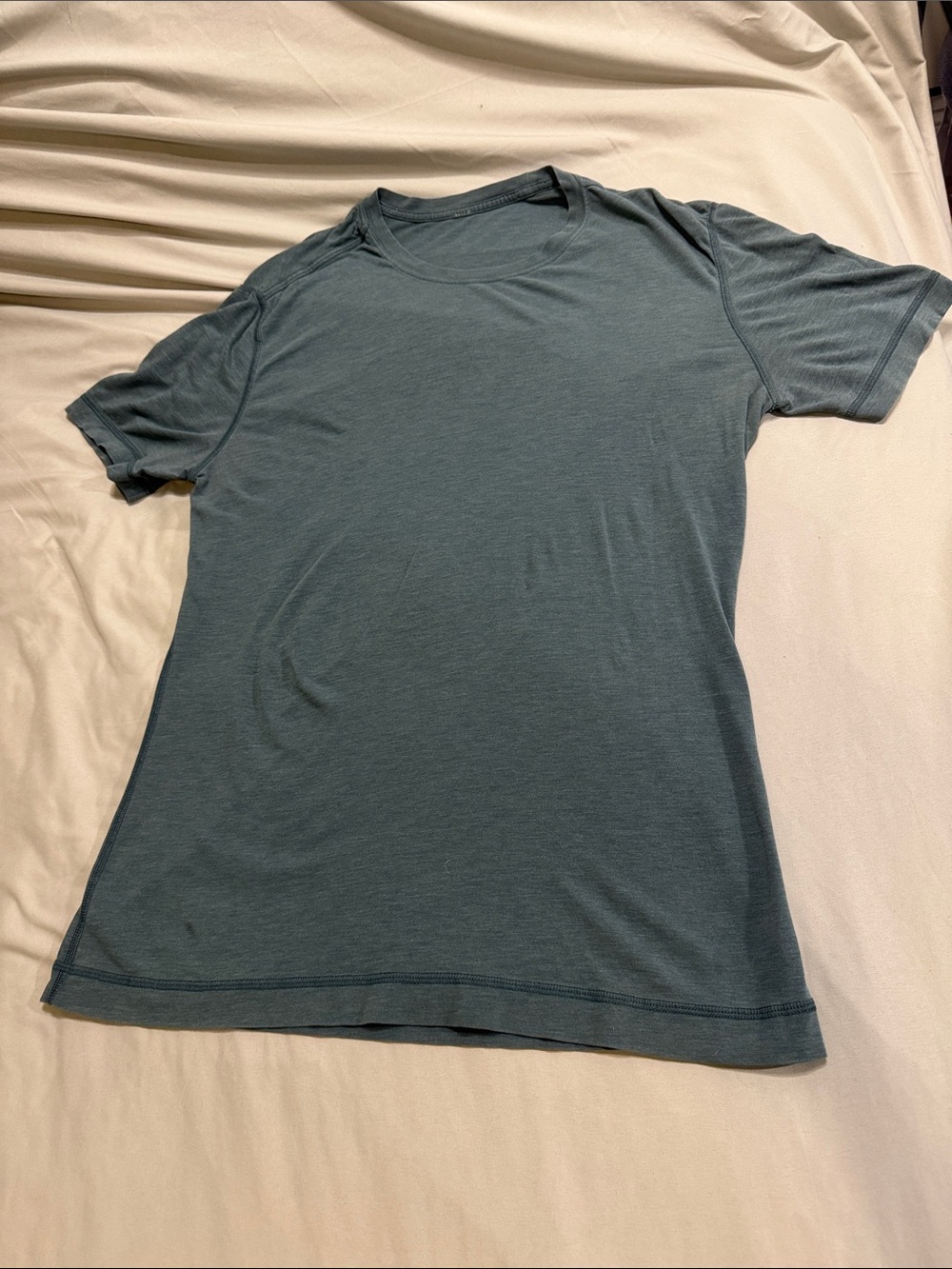 lululemon athletica Men's Short Sleeve Crew Tee in Slate Blue-Green